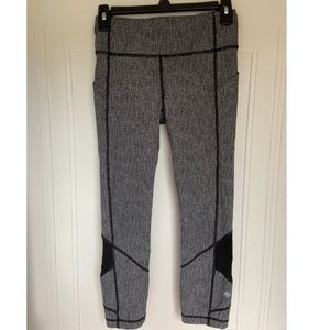 Lululemon Yoga Capri